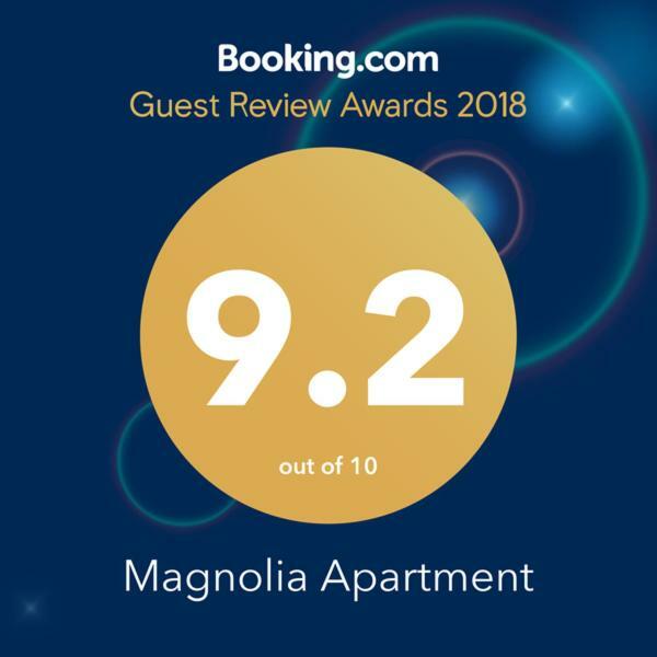 Magnolia Terazze Street Parking Apartment ブダペスト エクステリア 写真